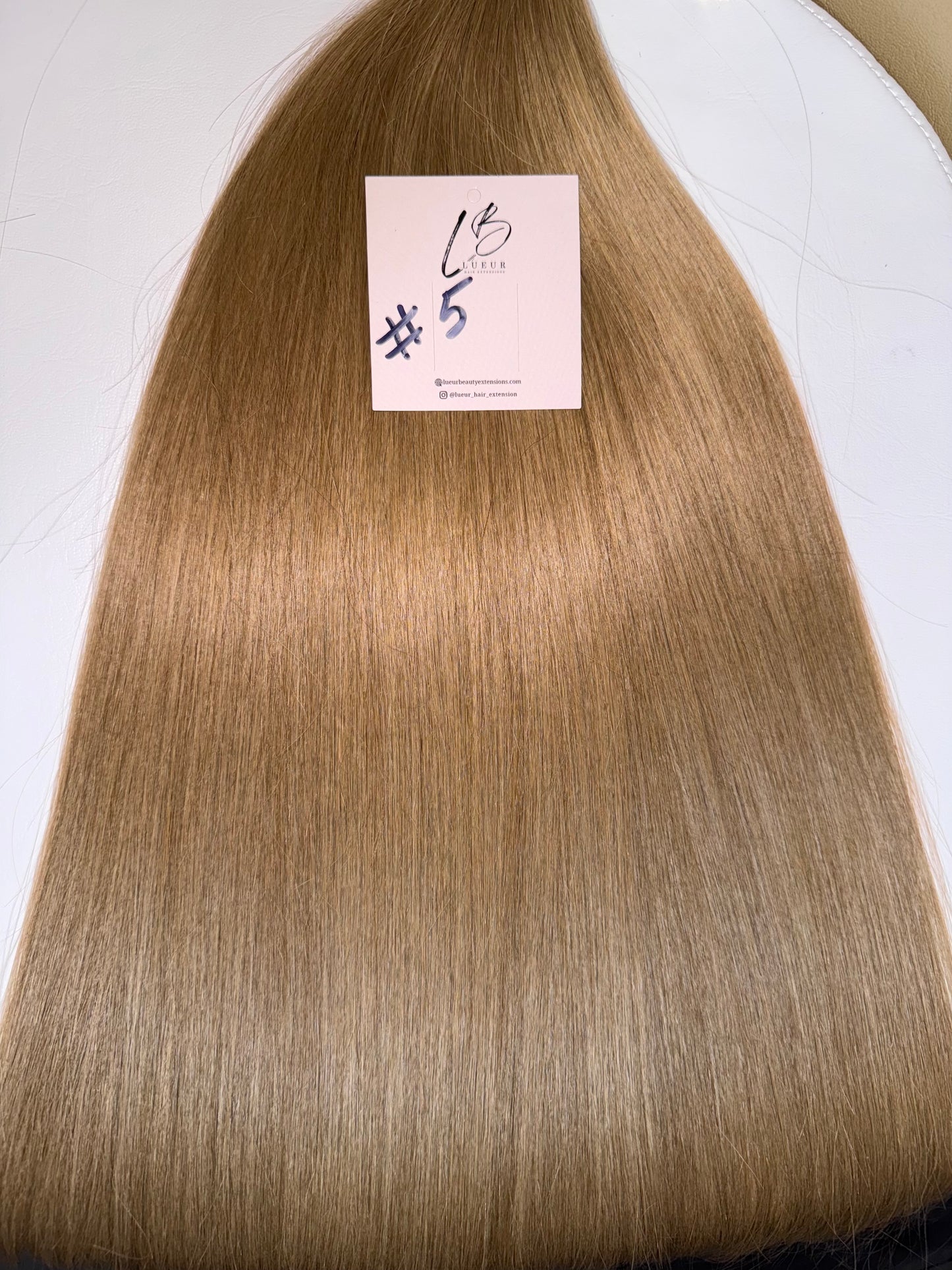 HAIR HUMAN EXTENSIONS TAPE IN