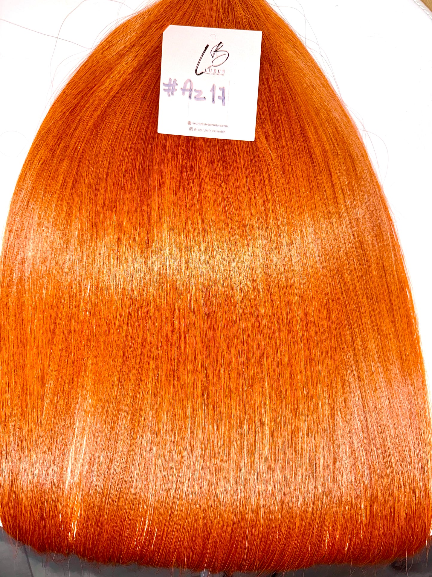 HAIR HUMAN EXTENSIONS TAPE IN
